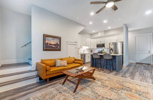South Pensacola Villa | Covington Place, Monthly, Near Downtown & Beaches!
