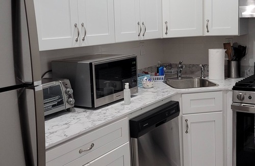 Upper Manhattan Apartment | Cozy 1-bedroom apartment in awesome New York with AC, WiFi