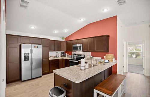 Wildwood House | Cozy 2 bedroom 1 bath villa with a sun patio.
