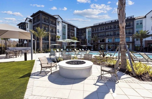 Wimauma Apartment | Cozy 2-bedroom apartment with AC in charming Wimauma