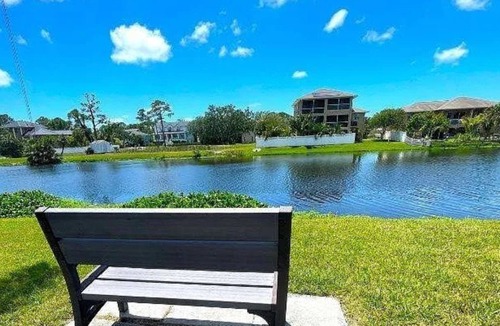 Seminole Condo | Cozy 2-bedroom condo in peaceful Seminole, 2200 monthY 8 min beach, walk to ma