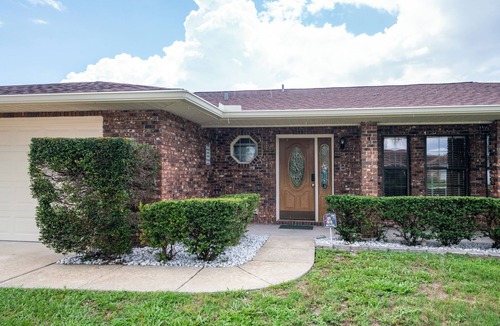 Deltona Lakes House | Cozy 4bed 2bth villa - daytona beach