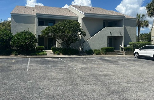 Sawgrass Condo | Cozy Beach Villa-Walk to Ocean- Sawgrass Beach Club