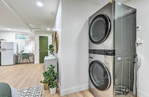Limona Improvement Apartment | Cozy Brandon Guest Studio w/Pool & Hot Tub!