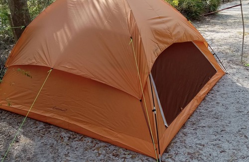 Chiefland RV Rental | Cozy campground in welcoming Chiefland with WiFi