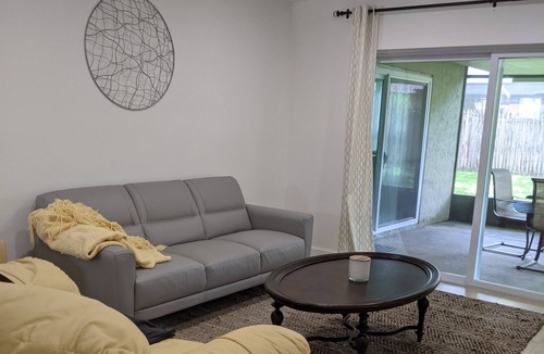 Seffner Community Alliance House | Cozy, comfortable, clean & well located home