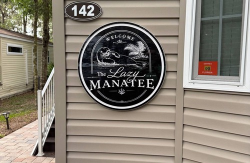 Crystal River Cottage | Cozy Cottage located in Sun Retreats Crystal River fully furnished sleeps 6