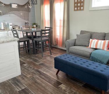 Kissimmee House | Cozy Cottage near Disney