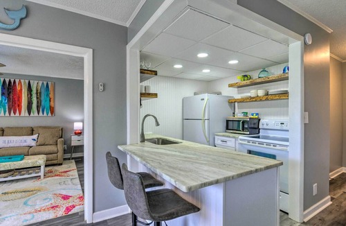 Holiday Isle Condo | Cozy Destin Condo w/Amenities + Private Beach!