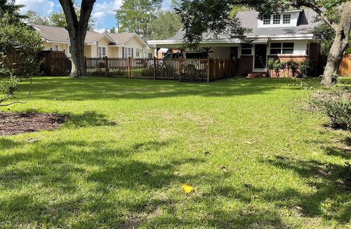 Douglas Apartment | Cozy Duplex Apartment, With Beautiful Backyard Area
