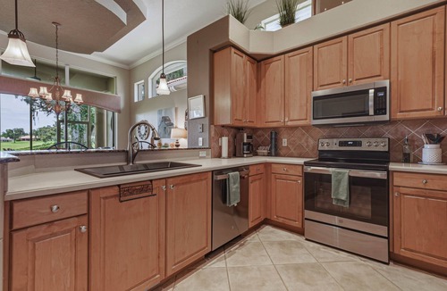 Dade City Villa | Cozy Golf Villa At Lake Jovita - St. Leo access, DISCOVER YOUR IDEAL GOLF RETREAT