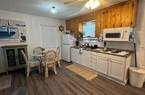 Cape San Blas Cabin | Cozy One Bedroom Cabin overlooking St Joe Bay on Cape San Blas