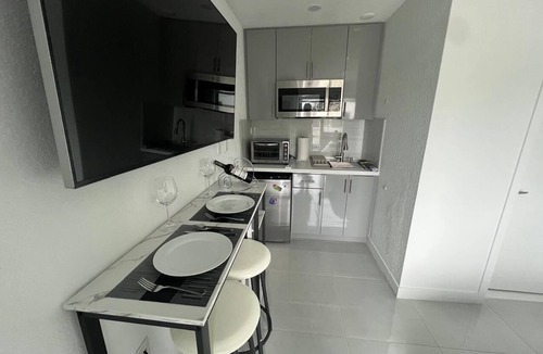 Florida City Apartment | Cozy Queen Suite Near the Everglades & Florida Keys