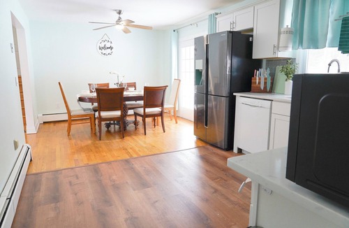 Sparrow Bush House | Cozy River Valley Family Retreat w/Fireplace, Games & Serene Deck