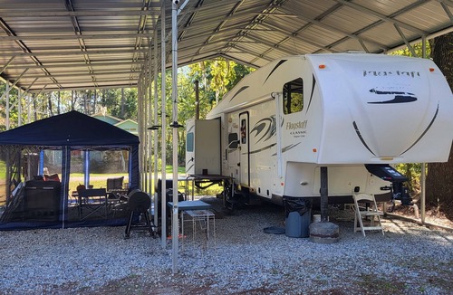 Newington House | Cozy RV at Blue Springs Landing with all the comforts of home.