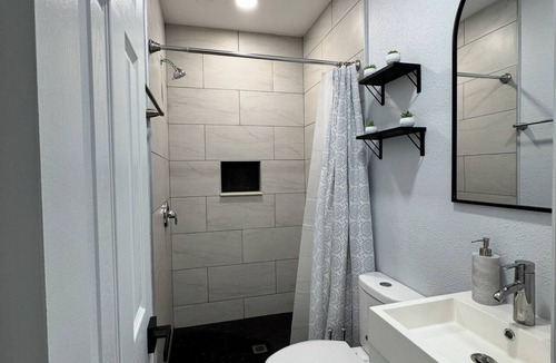 Riverview Apartment | Cozy studio in charming Riverview