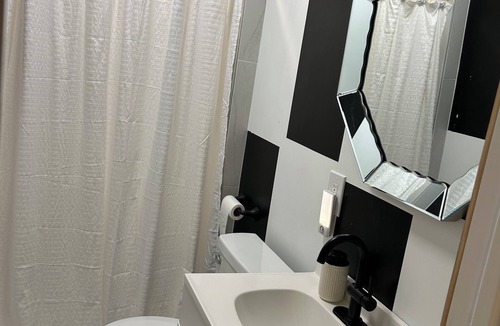 Stratford Apartment | Cozy studio with 1 bedroom in peaceful Stratford retreat
