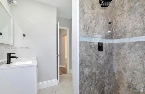 West Palm Beach House | Cozy Sun and Sky 2