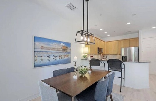 Ole House | Cozy Townhouse and Resort-style Living – Ole at Lely Resort!