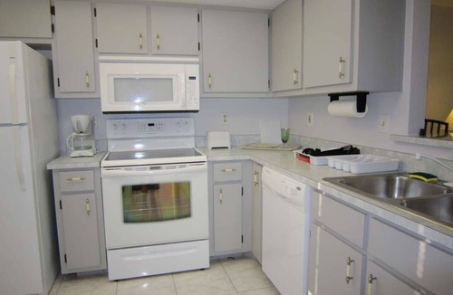 Joel House | Cozy vacation home with heated pool in quiet location