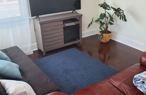 New Port Richey House | Cozy walkable downtown home
