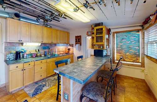 Southside Rural Community House | Cozy waterfront home with nautical charm, dock access & firepit - dog-friendly
