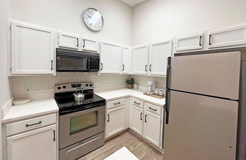 Saint Augustine Shores Condo | CQS 8 Navarra Ct - 2/2 Remodeled Condo with Heated Pool