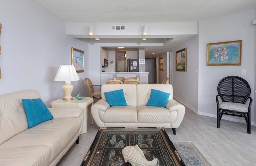 Butler Beach Condo | CRC 2107 - Ground Floor Pool View Condo