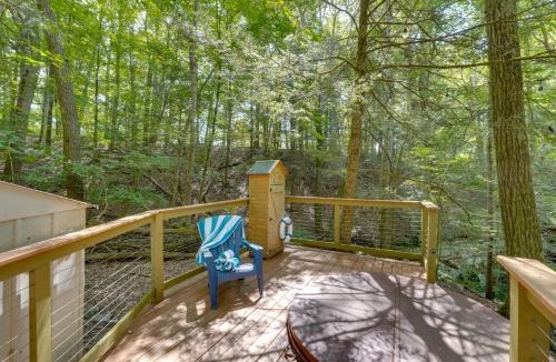 Phillipsport House | Creek Dips & S’mores: Catskills Gem