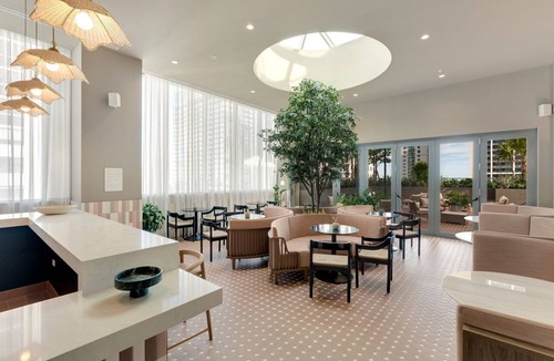 Overtown Condo | Crosby Miami WTC 1BR/1BA Downtown Base ADA #504