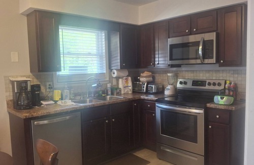 Macon County House | DAD's beautiful home at Historic Tuskegee!