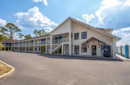 Alma Hotel | Days Inn by Wyndham Alma