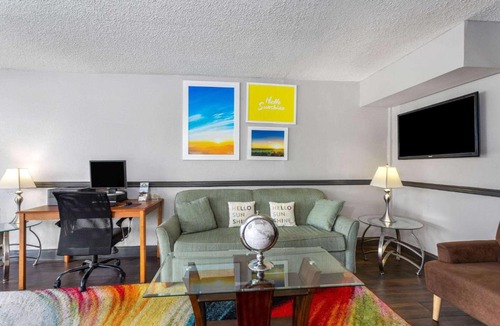 Wildwood Hotel | Days Inn by Wyndham Wildwood I-75