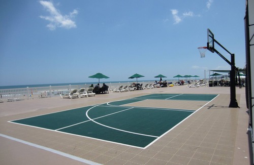 Ormond Beach Condo | Daytona 500 - Oceanfront - Royal Floridian - 2 Bedroom Feb 14 - Feb 21/2026