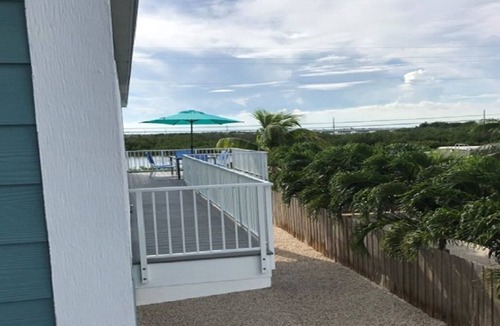 Big Pine Key House | DAZZLING SUNSETS-80FT WIDE CANAL BIG PINE KEY-60' DOCK 5 MINUTES TO CHANNEL