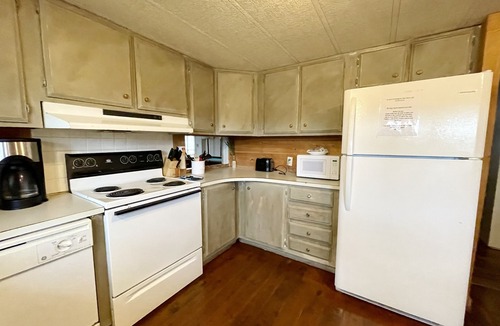 Hartsfield Cabin | Dee's Lakehouse
