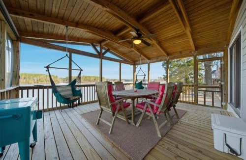 Leesville House | Deep Water Stays on Lake Murray