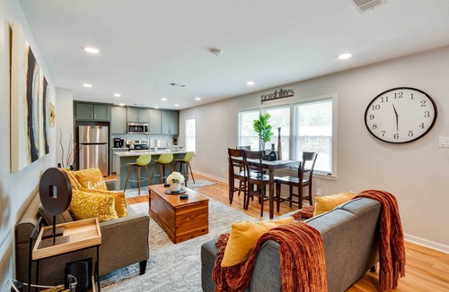 Tuskegee House | Delightful Tuskegee Home - Great for Families!