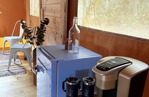 Braden River RV Rental | Deluxe Safari Tent with Family Glamping Comfort Near Anna Maria Island in Bradenton, Florida