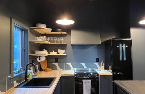 Eldred Cottage | Designer renovated 2-Bedroom 1920s cottage in Sullivan County Catskills