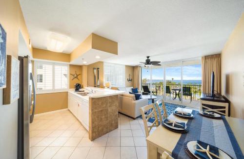 Fort Walton Beach Apartment | Destin West Pelican 401 - Amazing Views - Lazy River - End Unit