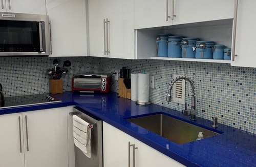 Hollywood South Central Beach Condo | Direct Beach Access with Stunning Ocean & Pool Views. Your Coastal Escape Awaits