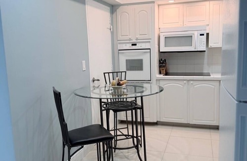 Hollywood South Central Beach Condo | Direct Ocean View Best Price. Right on the Beach NO SECURITY DEPOSIT