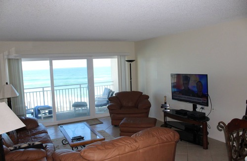 Satellite Beach Condo | Direct Oceanfront Condo-Fabulous Views-Heated Pool- 20 feet from the Beach!