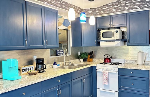 Kissimmee Cottage | Disney Cozy 2-bedroom cottage near parks