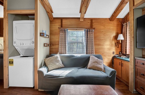 Irwinville Cabin | Disney Fort Wilderness Cabin – The Pioneer (Close to I-75)