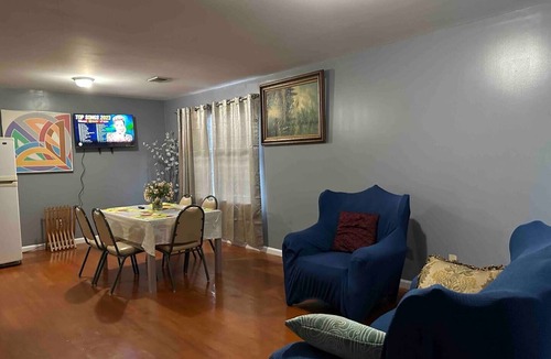 Newark Apartment | Divine Guest House 4 BEDROOMS, 2 Bathrooms Sherman Avenue Newark