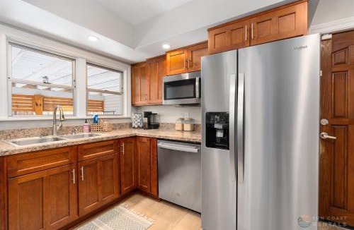 Historic District House | Dog Friendly Home with Fenced Yard, Office, STEPS to Canal St & Advent Health!