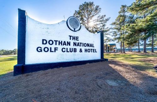 Dothan Hotel | Dothan National Golf Club and Hotel