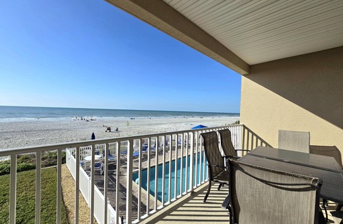 Independence Square Condo | Double the Views, Double the Fun at Ocean Side Building with direct Gulf Views